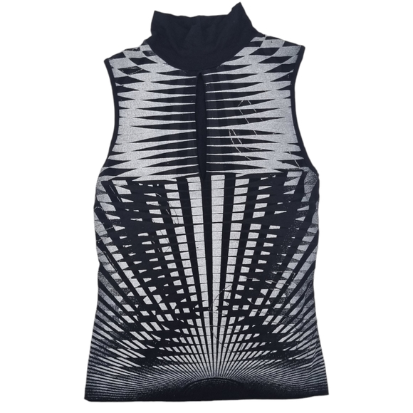 La Petite Francaise Sleeveless Mock Neck / Keyhole Shirt - Picture 6 of 8